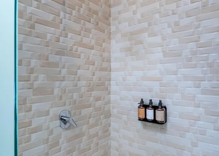 The R Merapi - Shared Habitación en casa particular