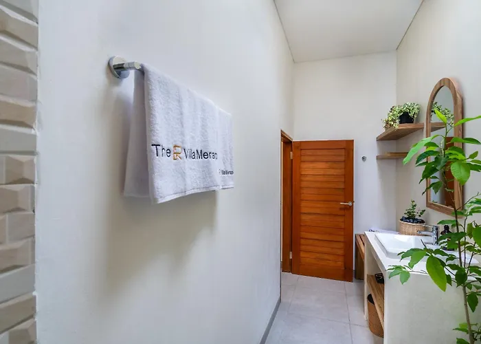 The R Merapi - Shared Habitación en casa particular Canggu